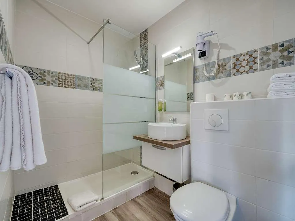 Hotel De Belfort 3*